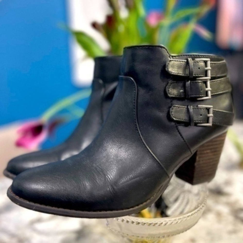Canyon River Blues Eden Booties woman’s size 8.5